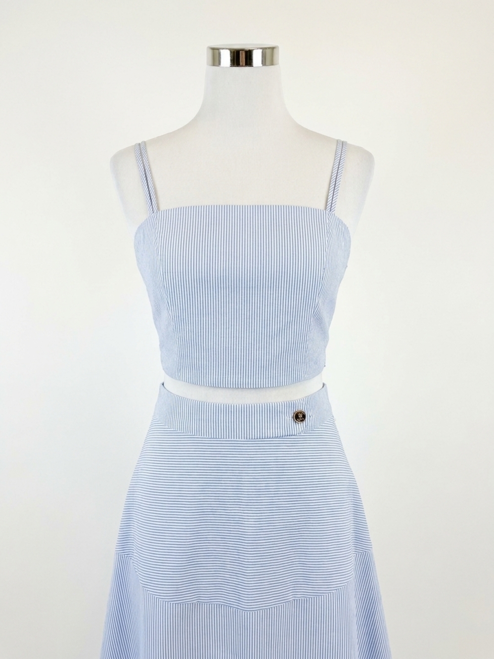 NEW ASTR liberty striped tank top in blue stripe